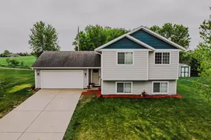 1170 Coakley St, Paynesville, MN 56362 - Photo 1