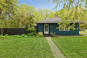 641 E 5th St, New Richmond, WI 54017 - Photo 4