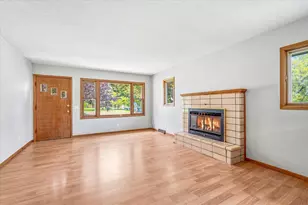 3110 39th Ave NE, Saint Paul, MN 55421 - Photo 6