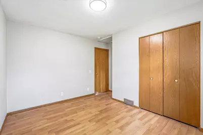 3110 39th Avenue NE, Saint Paul, MN 55421 - Photo 20