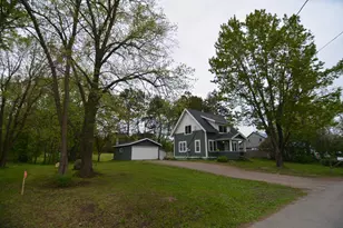 340 River Dr W, Milaca, MN 56353 - Photo 2