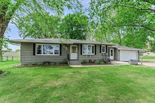 5751 County Rd 6 SW, Howard Lake, MN 55349 - Photo 4