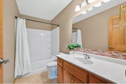 11631 Prospect Curve, Woodbury, MN 55129 - Photo 10