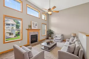 11631 Prospect Curve, Woodbury, MN 55129 - Photo 6