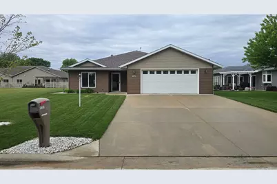 1709 Keystone Drive, Albert Lea, MN 56007 - Photo 2