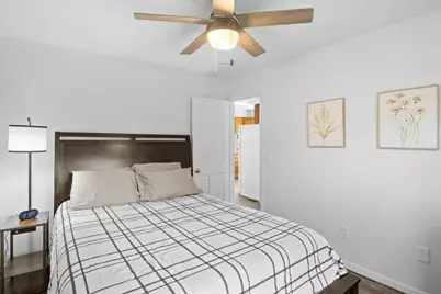 311 N Franklin Street, Lake City, MN 55041 - Photo 16