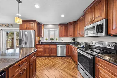 139 Ridge Way, Mahtomedi, MN 55115 - Photo 10