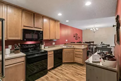6420 Lakota Trail, Circle Pines, MN 55014 - Photo 6
