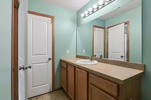 6420 Lakota Tr, Circle Pines, MN 55014 - Photo 8