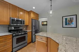 3800 Upton Ave S, Minneapolis, MN 55410 - Photo 12