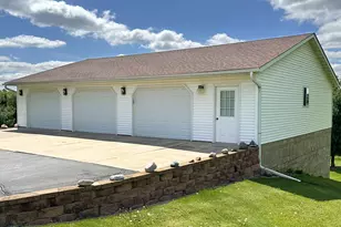 36999 Stanchfield Lake Rd NW, Dalbo, MN 55017 - Photo 4