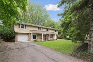 5570 & 5580 Shorewood Ln, Excelsior, MN 55331 - Photo 2