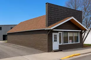 111 Wabasha Ave NE, Warroad, MN 56763 - Photo 1