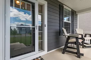 18097 Hartlin Ave, Lakeville, MN 55044 - Photo 2