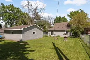832 Bailey St, Hastings, MN 55033 - Photo 22