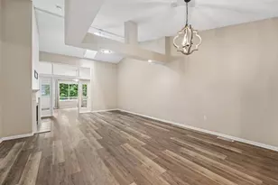 18523 Orchard Trail, Lakeville, MN 55044 - Photo 10