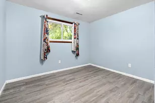 906 5th Ave NE, Little Falls, MN 56345 - Photo 12