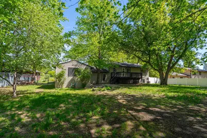 906 5th Avenue NE, Little Falls, MN 56345 - Photo 18