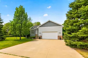 9007 Cheyanne Cir, Waverly, MN 55390 - Photo 2
