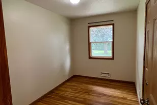 8499 Hilo Ln S, Cottage Grove, MN 55016 - Photo 12