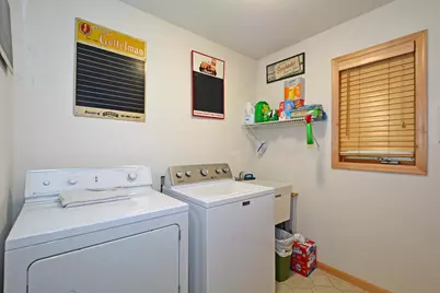 1470 N Mary Street N, Maplewood, MN 55119 - Photo 10