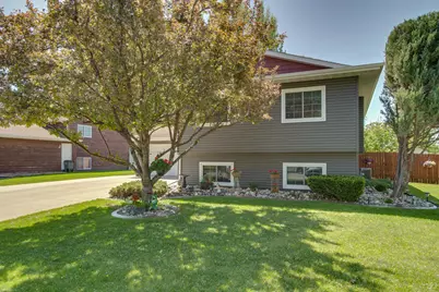 1317 35th Avenue S, Moorhead, MN 56560 - Photo 4