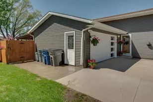 1317 35th Ave S, Moorhead, MN 56560 - Photo 6
