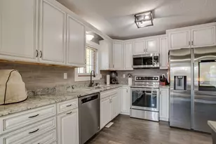 1317 35th Ave S, Moorhead, MN 56560 - Photo 18