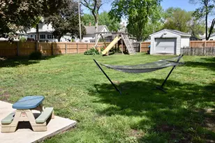 920 8th St, Sibley, IA 51249 - Photo 8