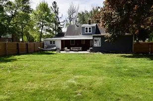 920 8th St, Sibley, IA 51249 - Photo 6