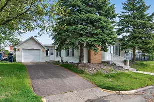 13046 Newell Ave, Lindstrom, MN 55045 - Photo 2