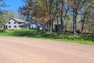 24706 Peavy Ln, Hillman, MN 56338 - Photo 16