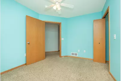 818 Roundhouse Street, Shakopee, MN 55379 - Photo 32