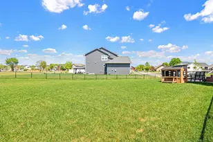 2975 Elgin Ct, River Falls, WI 54022 - Photo 40