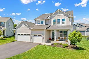 2975 Elgin Ct, River Falls, WI 54022 - Photo 2
