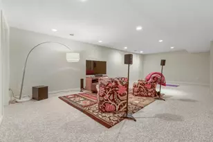 1340 Waterford Dr, Golden Valley, MN 55422 - Photo 22