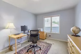 1340 Waterford Dr, Golden Valley, MN 55422 - Photo 20