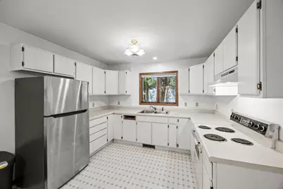 1070 McKnight Road S, Maplewood, MN 55119 - Photo 28