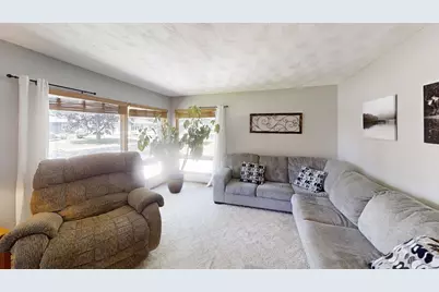204 Fredrick Drive, Albert Lea, MN 56007 - Photo 8