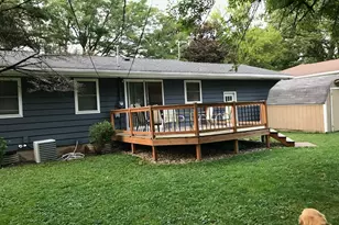 204 Fredrick Dr, Albert Lea, MN 56007 - Photo 2