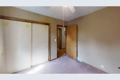 204 Fredrick Drive, Albert Lea, MN 56007 - Photo 22