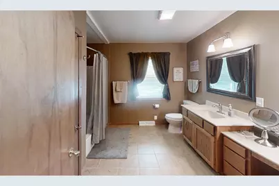 204 Fredrick Drive, Albert Lea, MN 56007 - Photo 16
