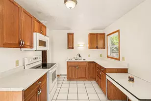 1175 Cook Ave E, Saint Paul, MN 55106 - Photo 4