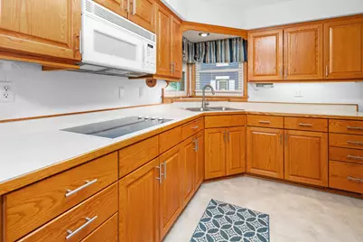 707 2nd Avenue NE, Saint Cloud, MN 56304 - Photo 6