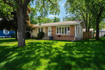 707 2nd Avenue NE, Saint Cloud, MN 56304 - Photo 2