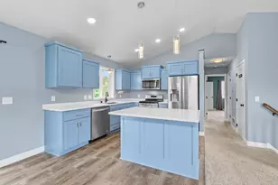 8116 384th Trail, North Branch, MN 55056 - Photo 10