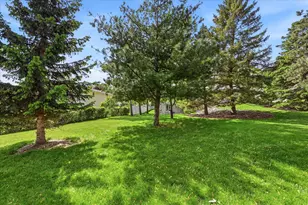 974 Kohlman Ln, Maplewood, MN 55109 - Photo 44