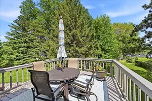 974 Kohlman Ln, Maplewood, MN 55109 - Photo 40