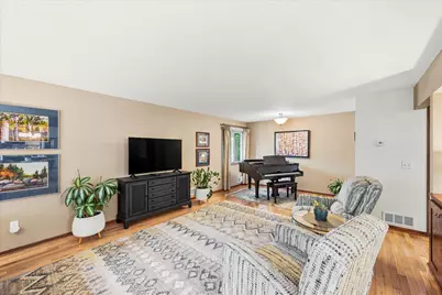 974 Kohlman Lane, Maplewood, MN 55109 - Photo 24