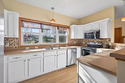 1351 Magnolia Avenue E #1351, Saint Paul, MN 55106 - Photo 4
